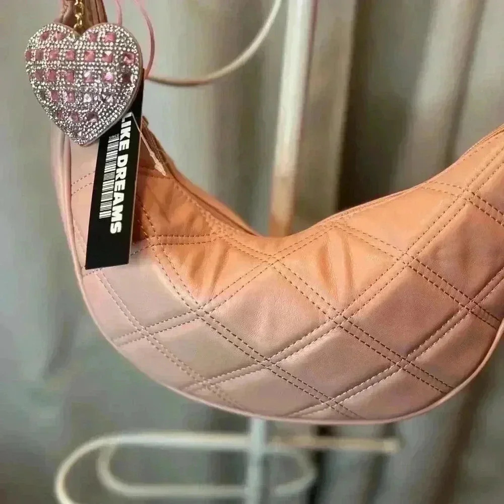 Like Dreams Pink Quilted Crossbody bag - Picture 4 of 7